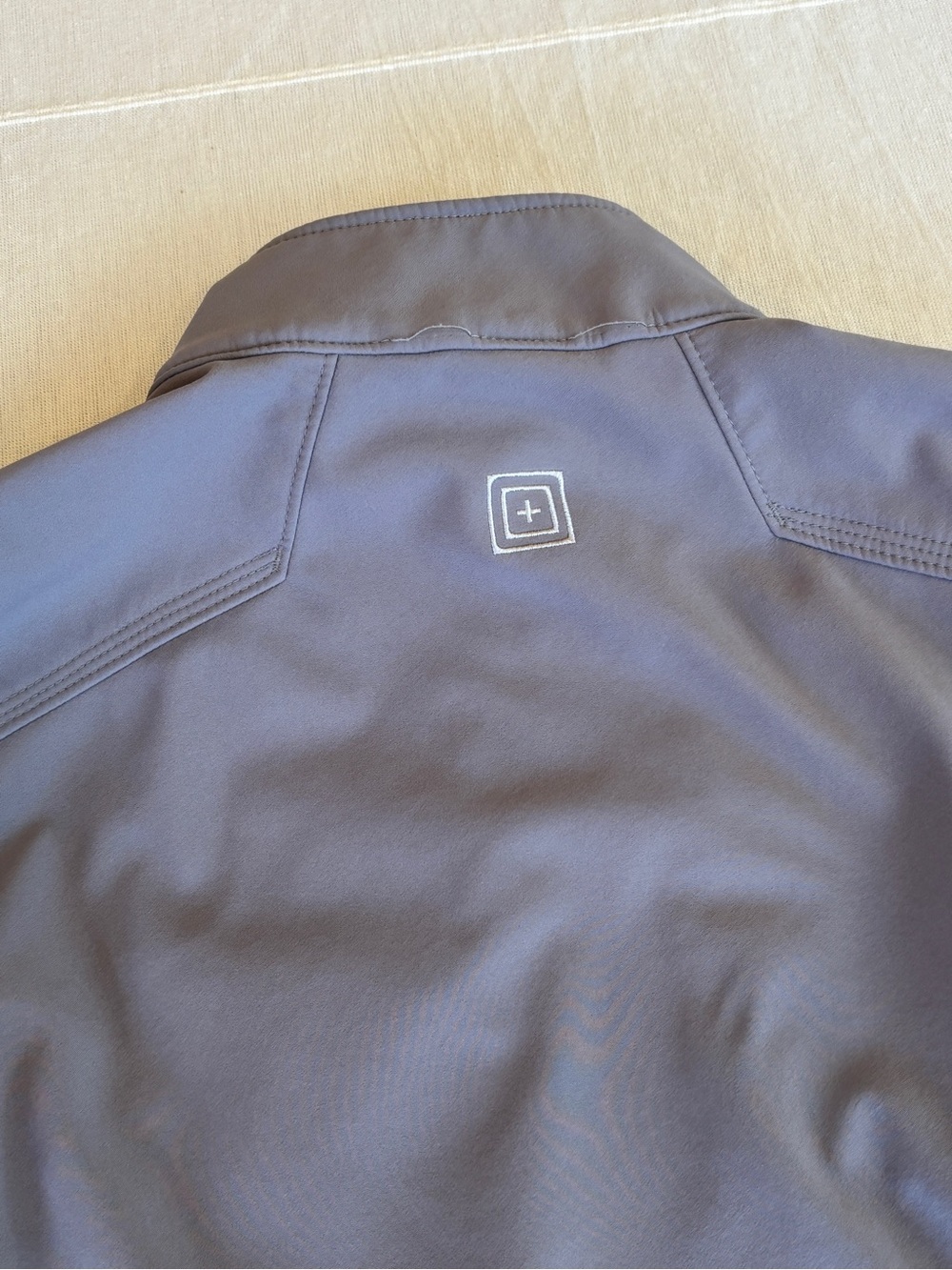 5.11 Tactical Sierra Softshell Jacket Lunar Gray Mens Outdoor Tactical 78005 - Picture 11 of 11
